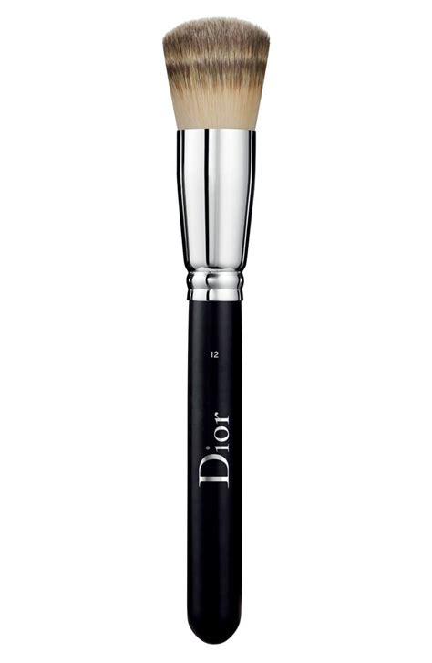 Dior foundation brush no 12